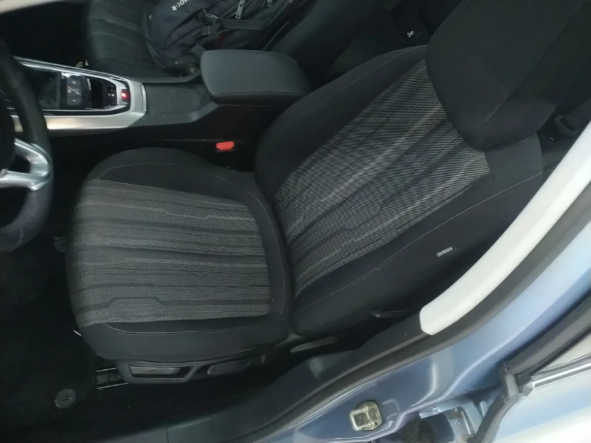 2015 Peugeot 308S 1.6T 167HP L4 6AT,autocango,china used car exporter,china ev exporter,chinese used car exporter,chinese used ev exporter