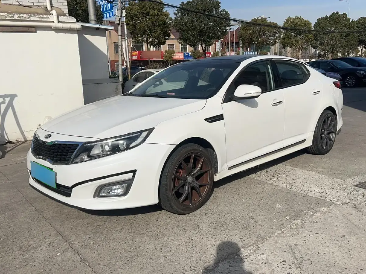 2014 Kia K5 2.0L 162HP L4 6AT