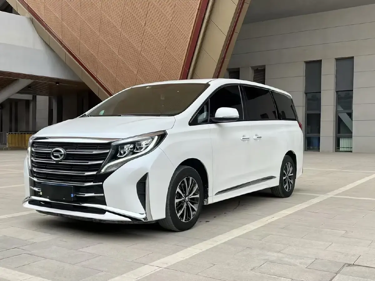 2021 GAC Trumpchi M8 2.0T 252HP L4 8AT