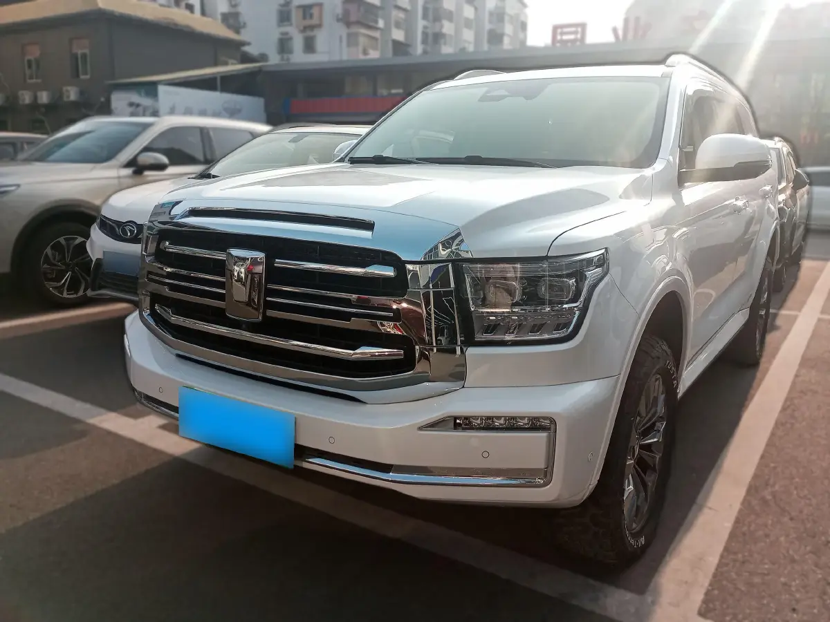 2023 Tank 500 3.0T 360HP V6 9AT