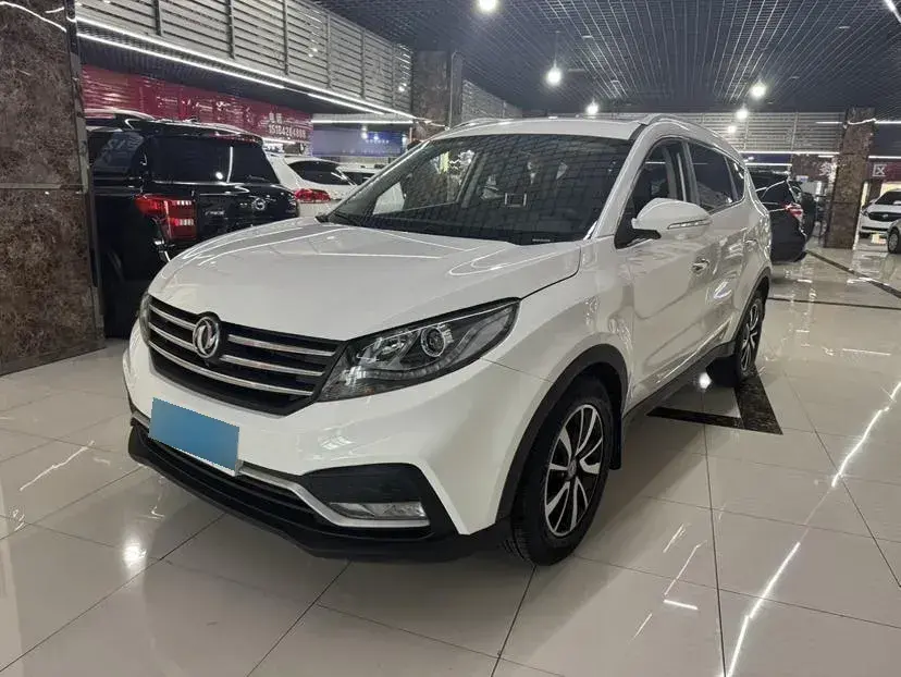 2017 DongFeng Fengon Fengon 580 1.5T 150HP L4 6MT