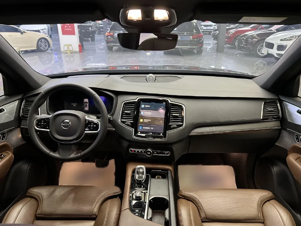 2023 Volvo XC90 PHEV 2.0T 310HP L4 8AT PHEV 18.831KWH,autocango,china used car exporter,china ev exporter,chinese used car exporter,chinese used ev exporter