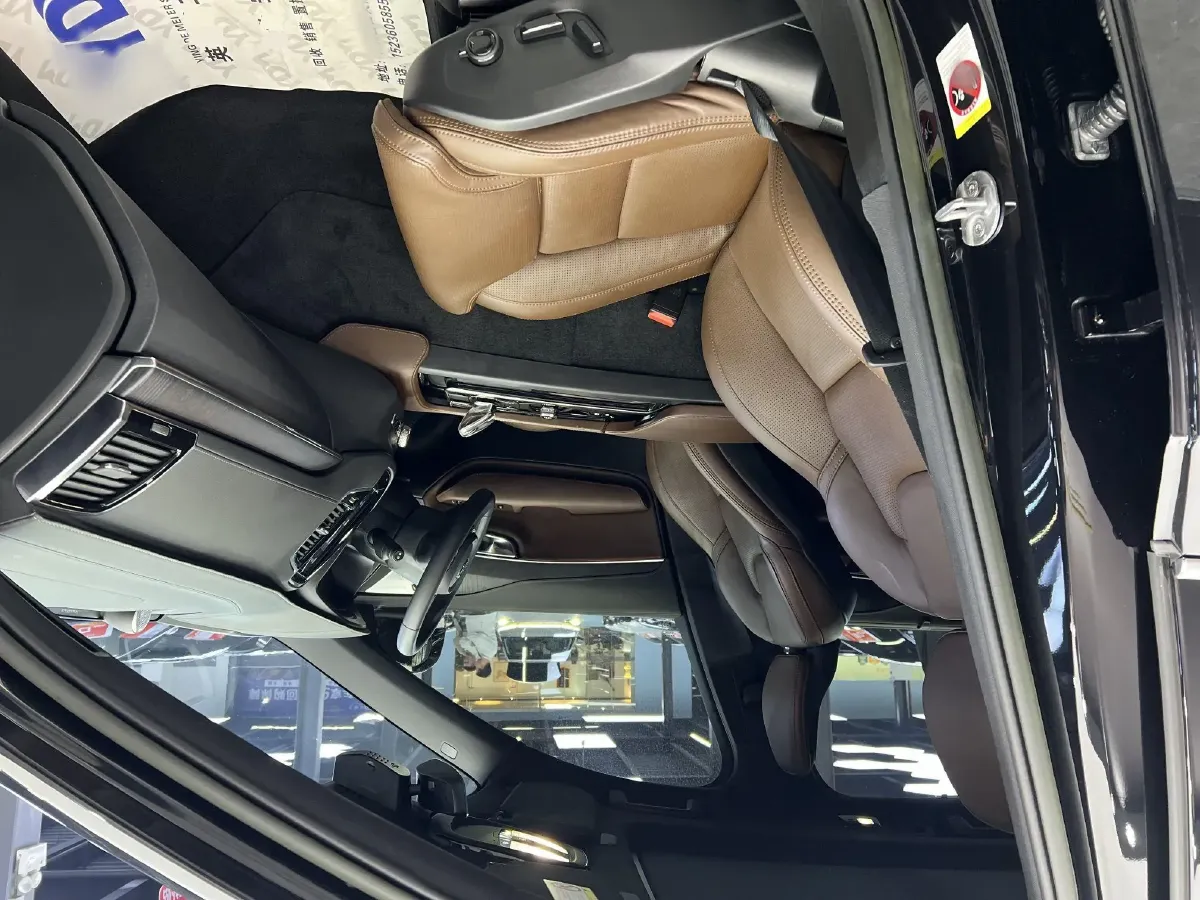 2023 Volvo XC90 PHEV 2.0T 310HP L4 8AT PHEV 18.831KWH,autocango,china used car exporter,china ev exporter,chinese used car exporter,chinese used ev exporter