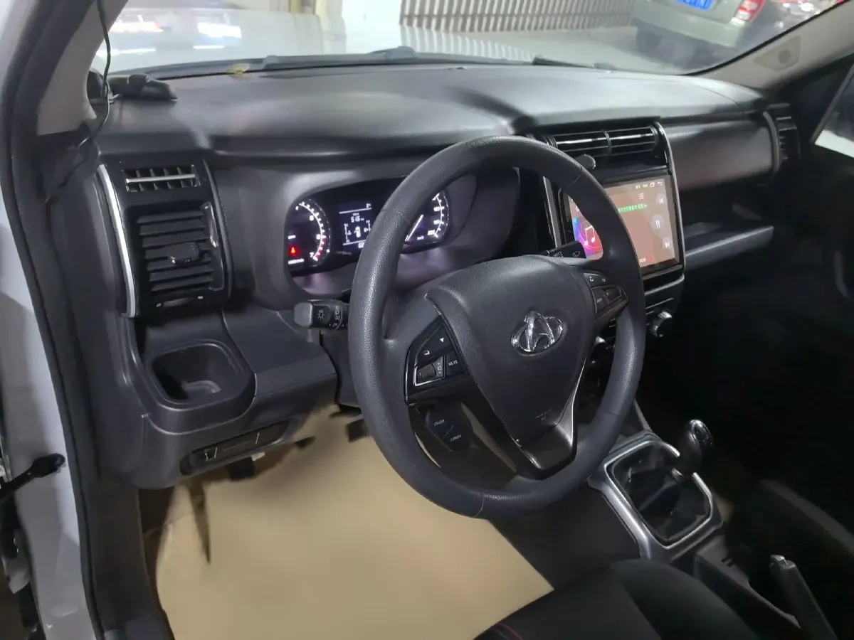 2018 ChangAn Oshan X70A 1.5L 107HP L4 5MT,autocango,china used car exporter,china ev exporter,chinese used car exporter,chinese used ev exporter