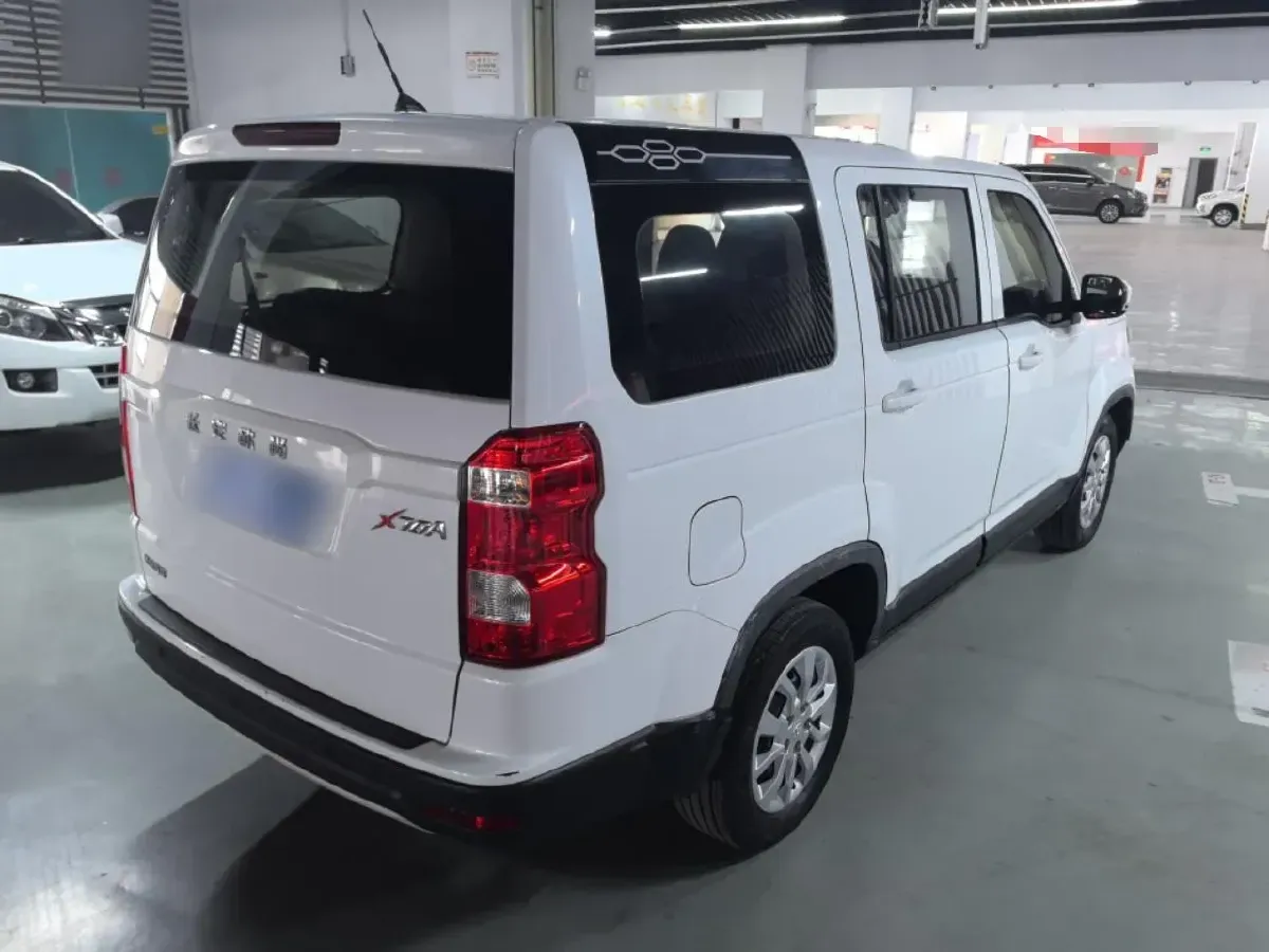 2018 ChangAn Oshan X70A 1.5L 107HP L4 5MT,autocango,china used car exporter,china ev exporter,chinese used car exporter,chinese used ev exporter