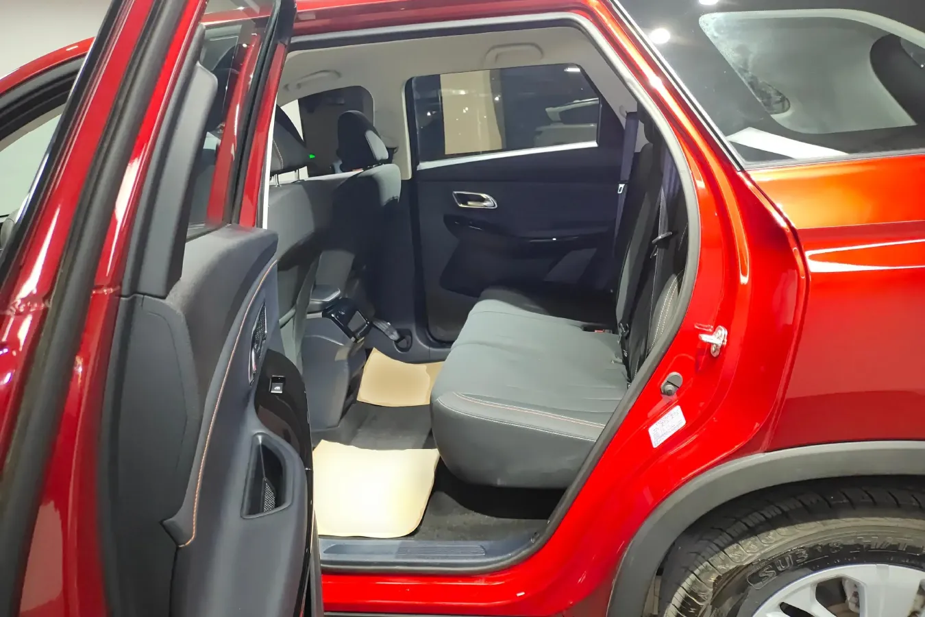 2020 ChangAn Oshan X7 1.5T 178HP L4 6MT,autocango,china used car exporter,china ev exporter,chinese used car exporter,chinese used ev exporter