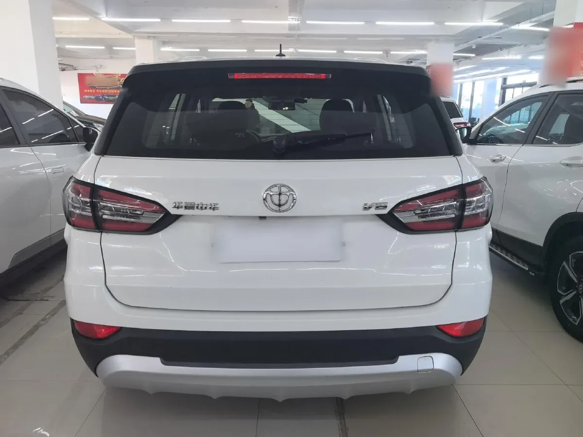 2018 Brilliance Auto V6 1.5T 150HP L4 6MT,autocango,china used car exporter,china ev exporter,chinese used car exporter,chinese used ev exporter