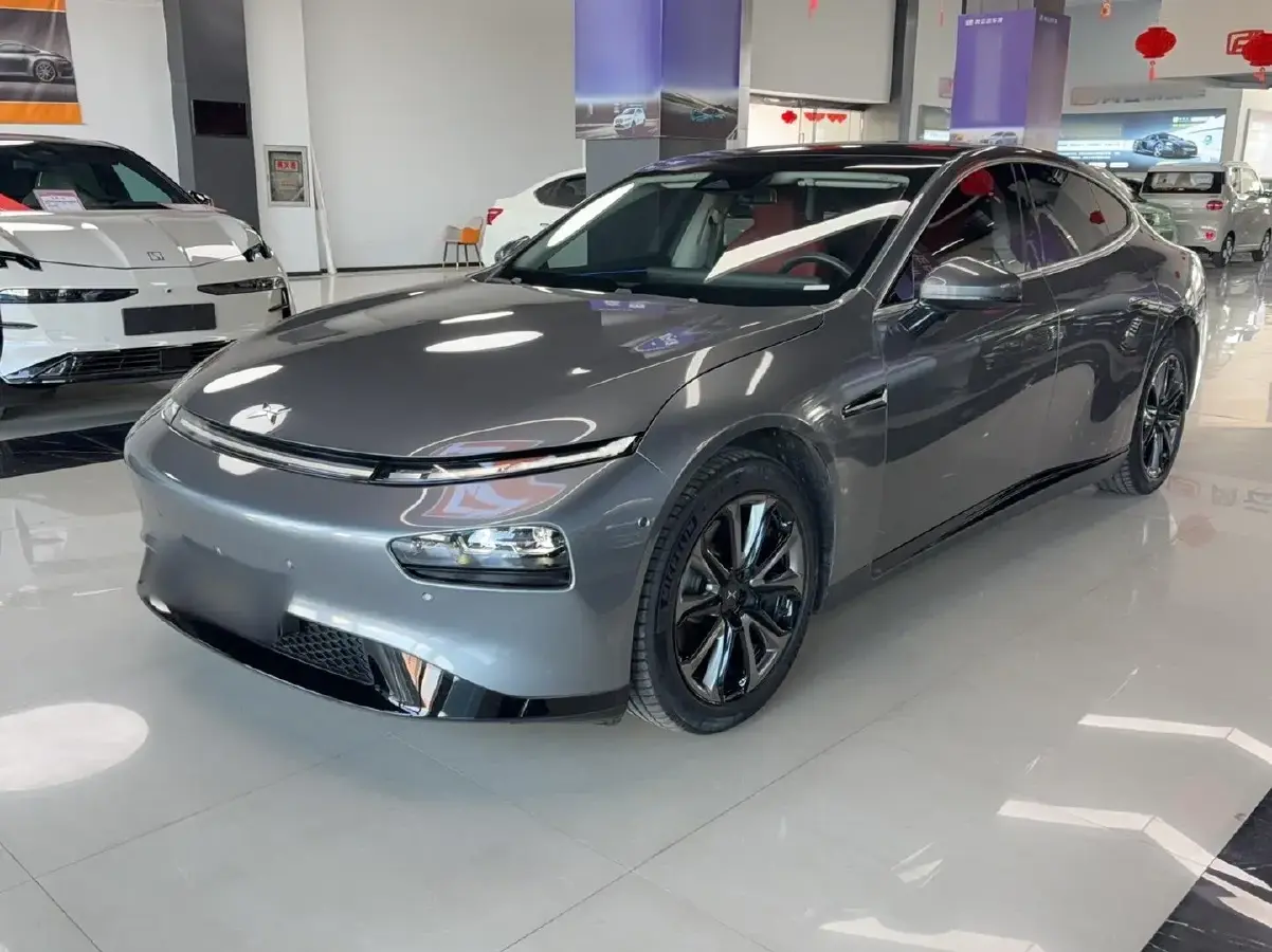 2022 Xpeng P7 BEV 83.1KWH