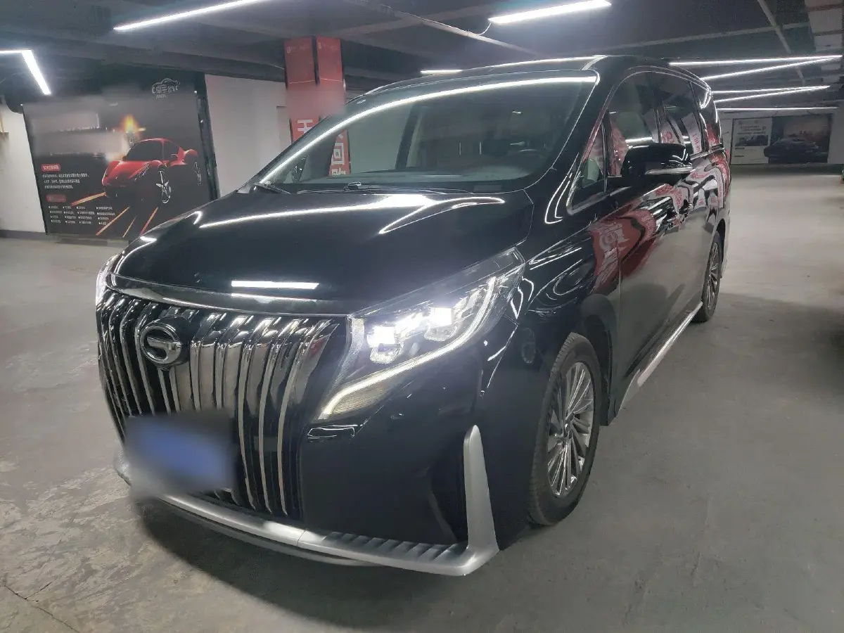 2021 GAC Trumpchi M8 2.0T 252HP L4 8AT