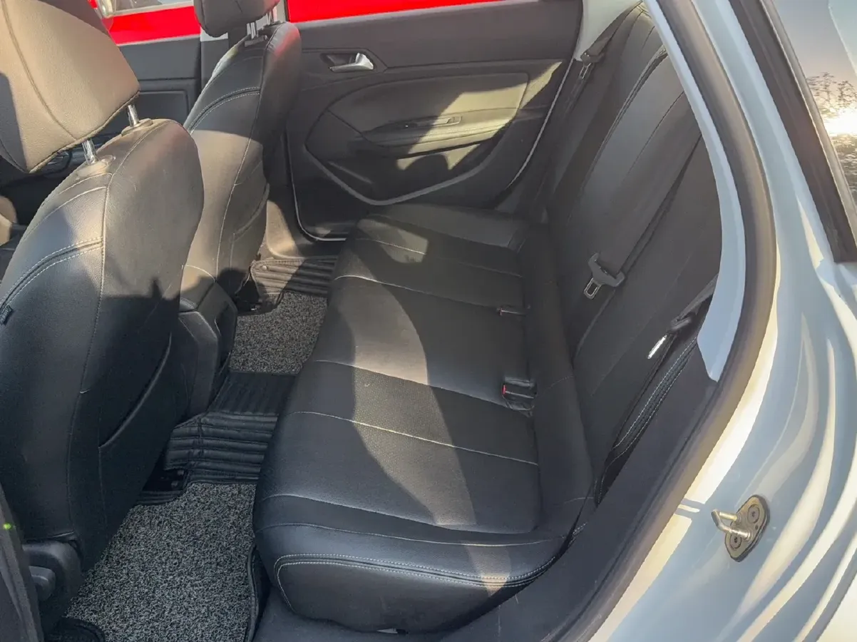 2016 Peugeot 308 1.6L 117HP L4 6AT,autocango,china used car exporter,china ev exporter,chinese used car exporter,chinese used ev exporter