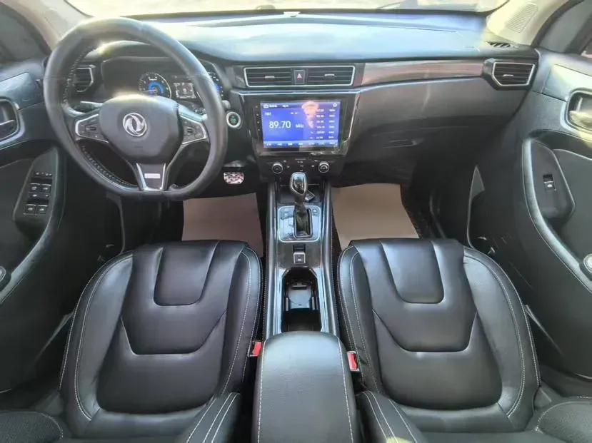 2017 DongFeng Fengon Fengon 580 1.5T 150HP L4 CVT,autocango,china used car exporter,china ev exporter,chinese used car exporter,chinese used ev exporter