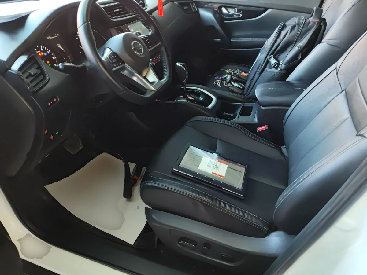 2019 Nissan X-Trail 2.0L 154HP L4 CVT,autocango,china used car exporter,china ev exporter,chinese used car exporter,chinese used ev exporter