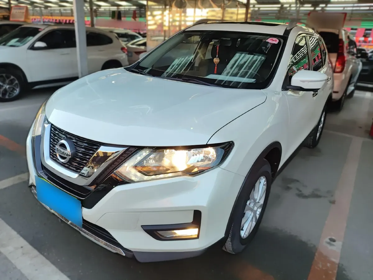 2019 Nissan X-Trail 2.0L 154HP L4 CVT,autocango,china used car exporter,china ev exporter,chinese used car exporter,chinese used ev exporter