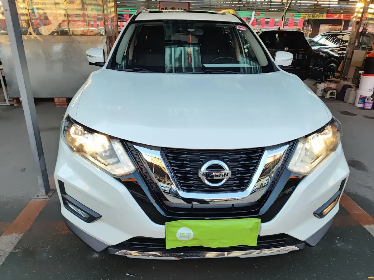 2019 Nissan X-Trail 2.0L 154HP L4 CVT,autocango,china used car exporter,china ev exporter,chinese used car exporter,chinese used ev exporter