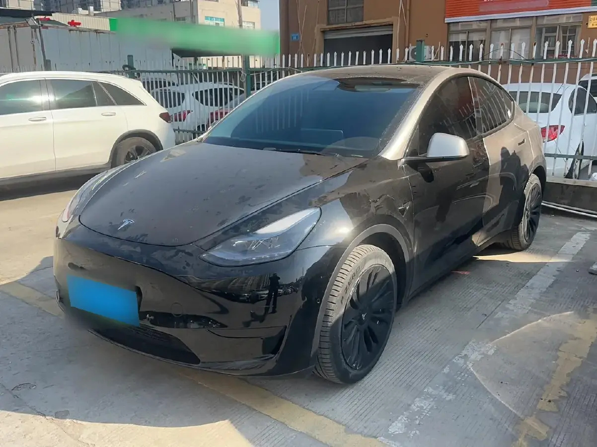 2022 Tesla Model Y BEV 60KWH