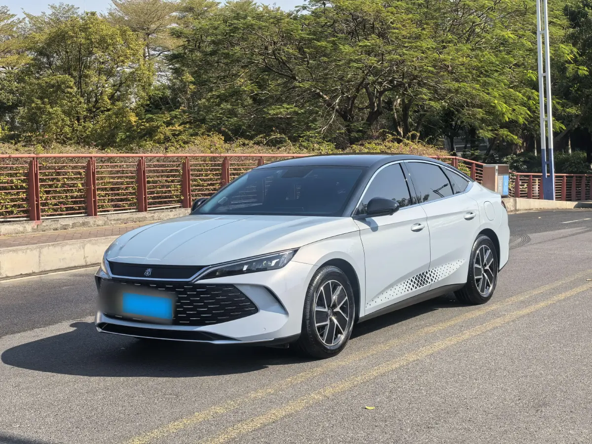 2024 BYD QinL 1.5L 101HP L4 E-CVT PHEV 10.08KWH