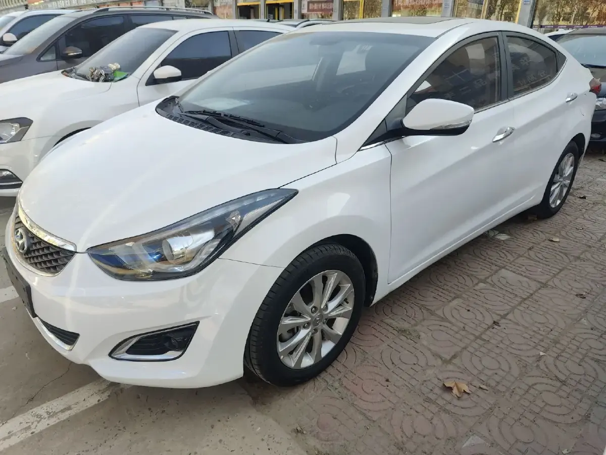 2016 Hyundai Elantra 1.6L 128HP L4 6MT