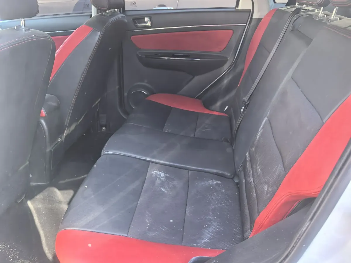 2015 BeiJing Auto Senova X25 1.5L 116HP L4 5MT,autocango,china used car exporter,china ev exporter,chinese used car exporter,chinese used ev exporter