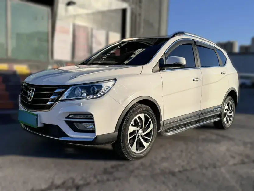2017 BaoJun 560 1.5T 150HP L4 6DCT