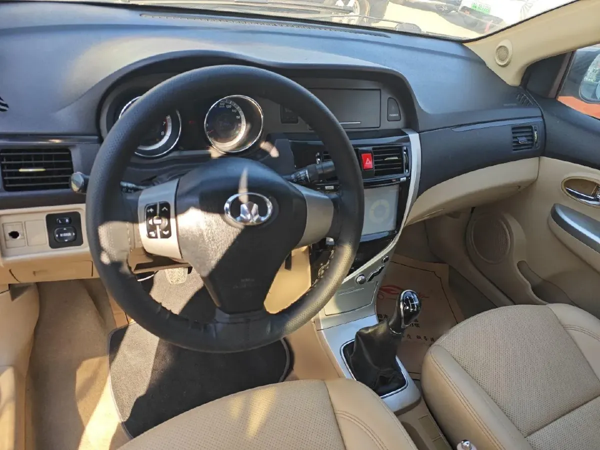 2013 Great Wall C30 1.5L 106HP L4 5MT,autocango,china used car exporter,china ev exporter,chinese used car exporter,chinese used ev exporter