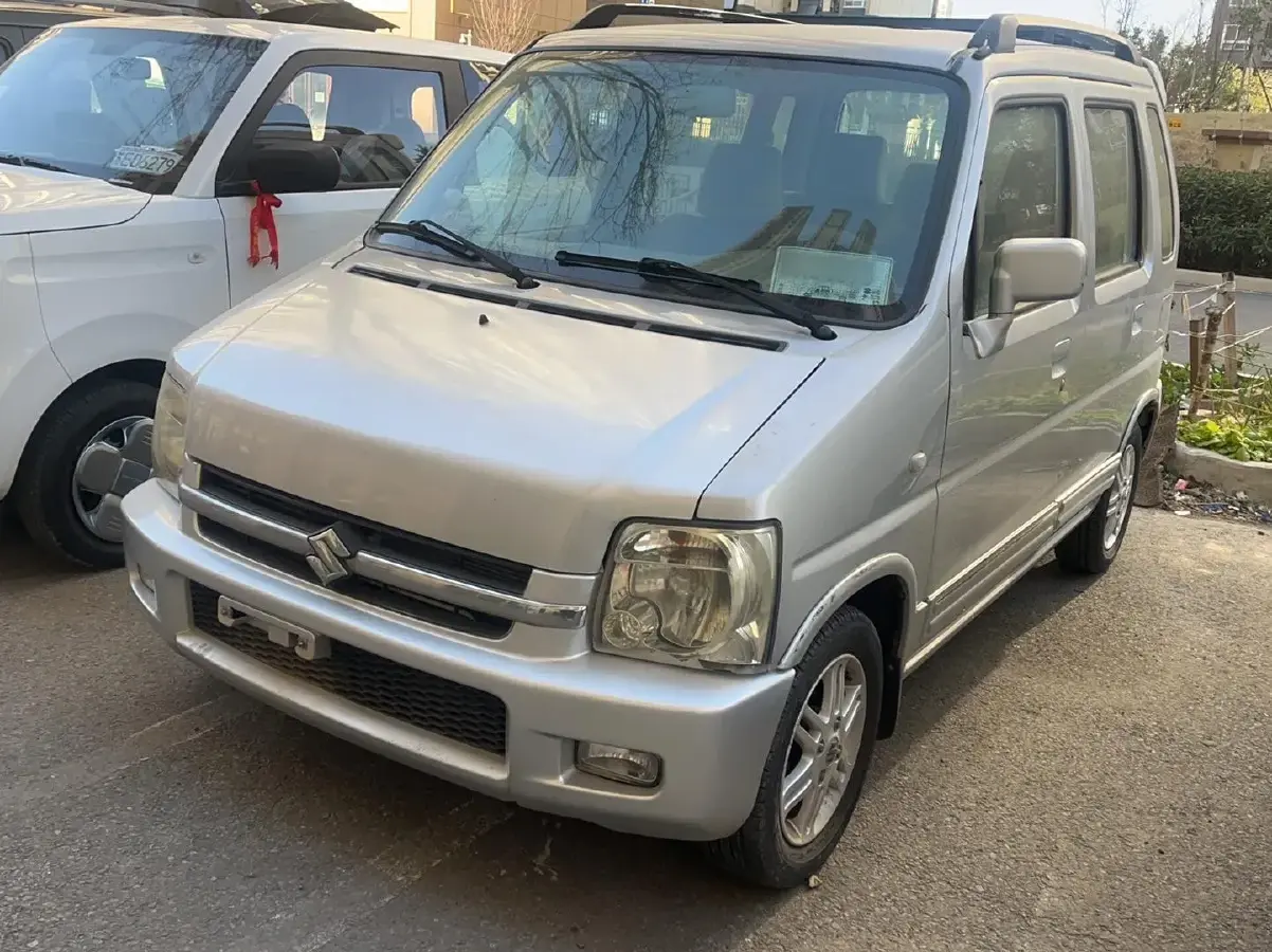 2012 Suzuki Wagon R 1.4L 95HP L4 5MT