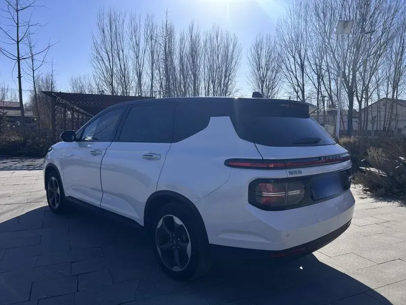 2019 BaoJun RM-5 1.5T 147HP L4 CVT,autocango,china used car exporter,china ev exporter,chinese used car exporter,chinese used ev exporter