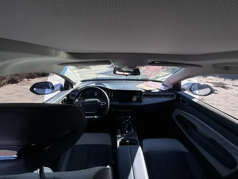 2019 BaoJun RM-5 1.5T 147HP L4 CVT,autocango,china used car exporter,china ev exporter,chinese used car exporter,chinese used ev exporter