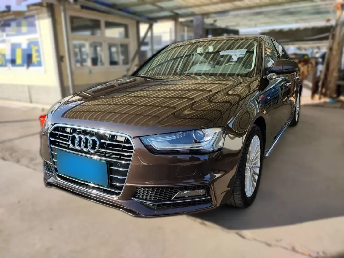 2016 Audi A4L 2.0T 180HP L4 CVT