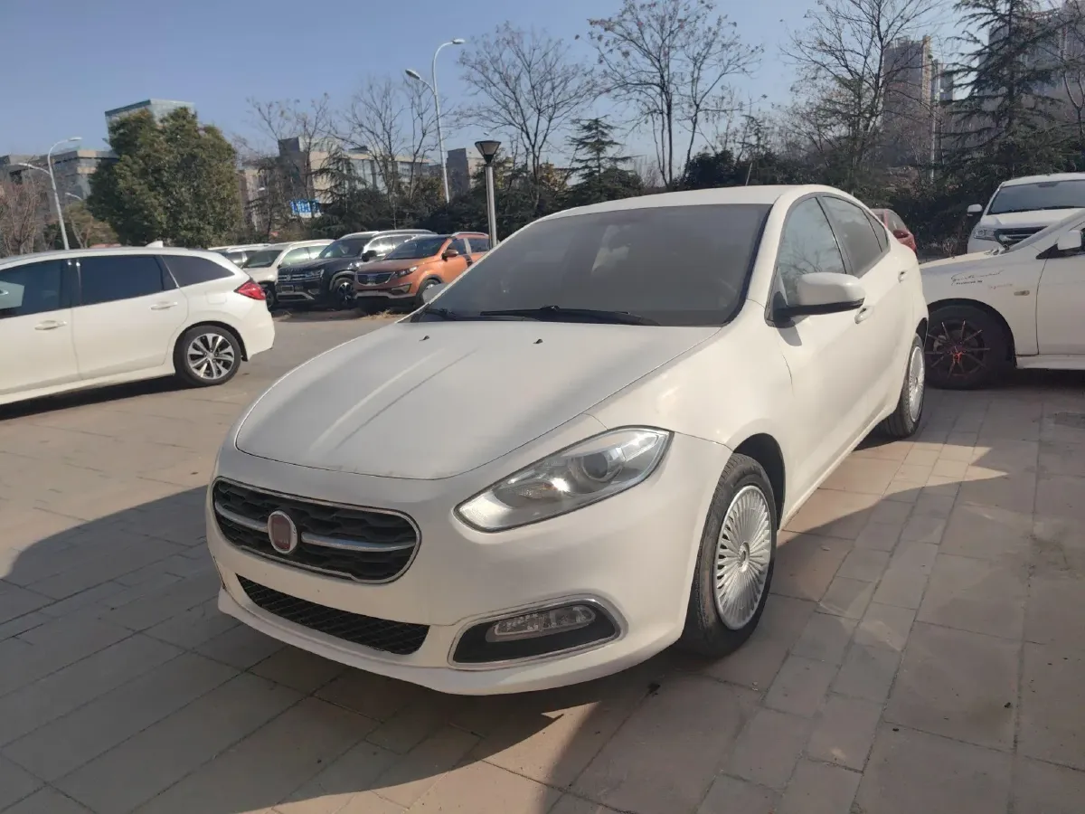 2015 Fiat Viaggio 1.4T 120HP L4 7DCT,autocango,china used car exporter,china ev exporter,chinese used car exporter,chinese used ev exporter