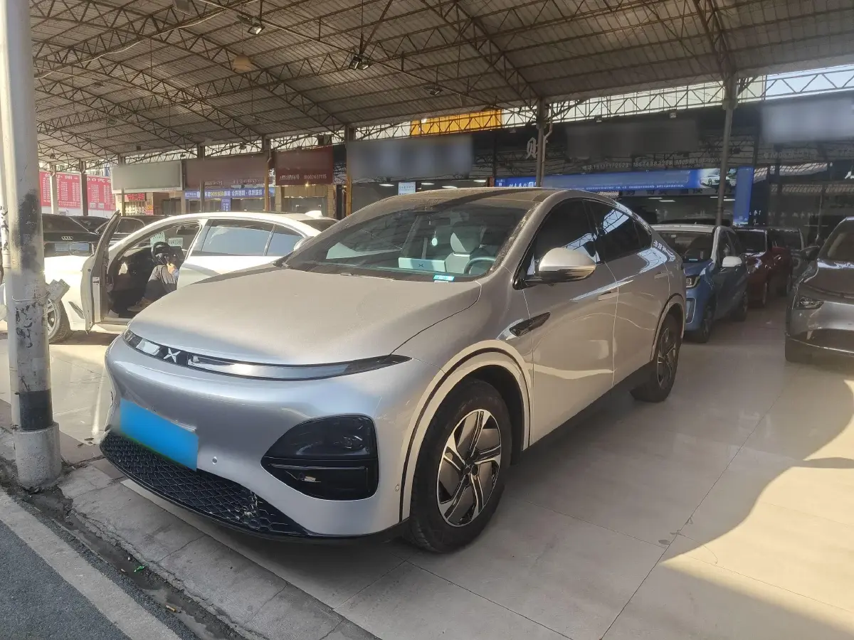 2023 Xpeng G6 BEV 66KWH
