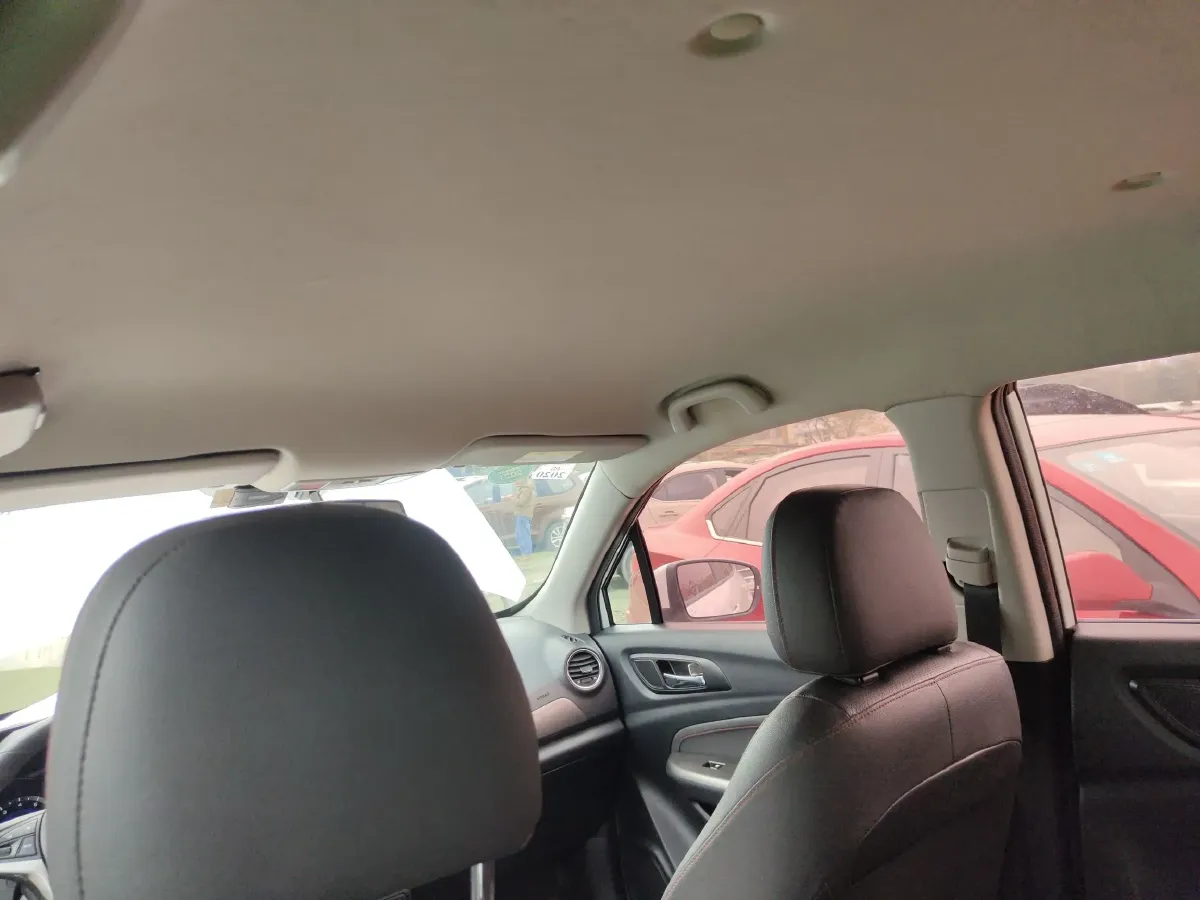 2016 ChangAn CS15 1.5L 107HP L4 5DCT,autocango,china used car exporter,china ev exporter,chinese used car exporter,chinese used ev exporter