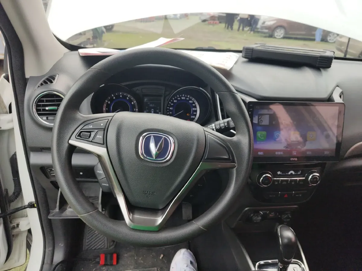 2016 ChangAn CS15 1.5L 107HP L4 5DCT,autocango,china used car exporter,china ev exporter,chinese used car exporter,chinese used ev exporter