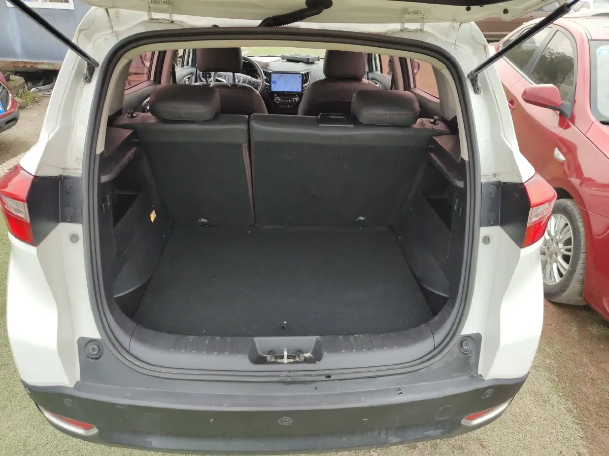 2016 ChangAn CS15 1.5L 107HP L4 5DCT,autocango,china used car exporter,china ev exporter,chinese used car exporter,chinese used ev exporter