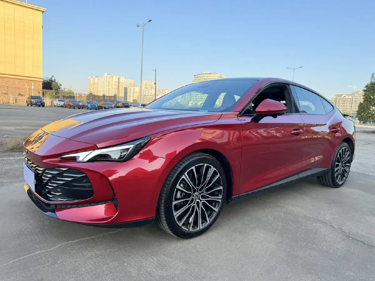 2023 MG 7 1.5T 188HP L4 7DCT