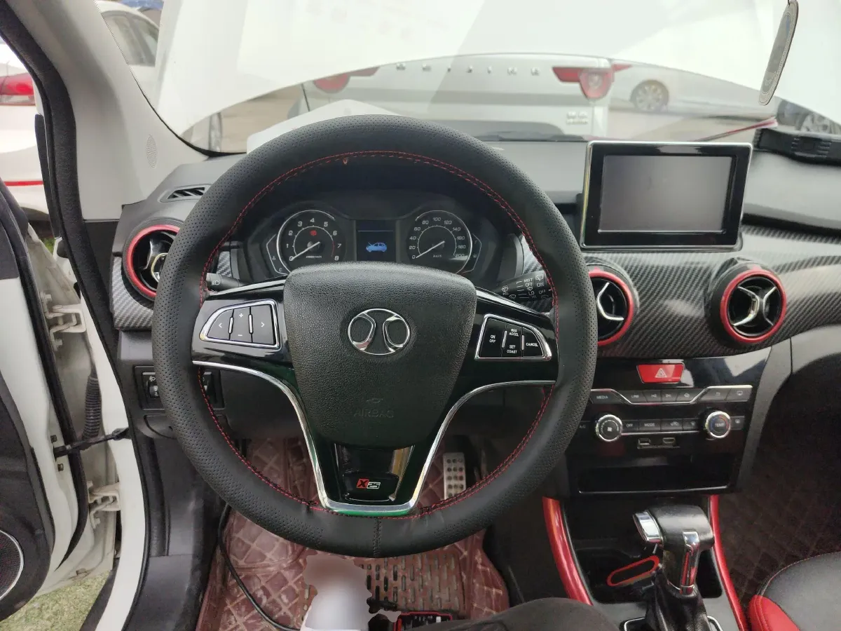 2015 BeiJing Auto Senova X25 1.5L 116HP L4 4AT,autocango,china used car exporter,china ev exporter,chinese used car exporter,chinese used ev exporter