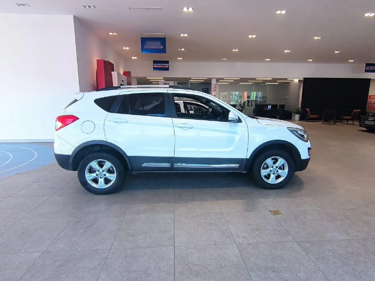 2016 HaiMa S5 1.5T 163HP L4 CVT,autocango,china used car exporter,china ev exporter,chinese used car exporter,chinese used ev exporter