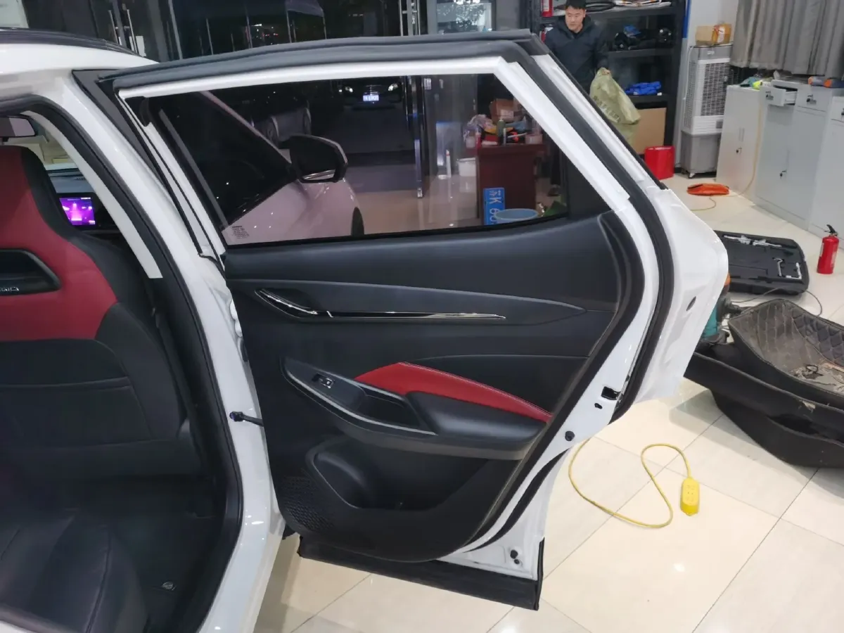 2021 ChangAn Oshan X5 1.5T 180HP L4 7DCT,autocango,china used car exporter,china ev exporter,chinese used car exporter,chinese used ev exporter