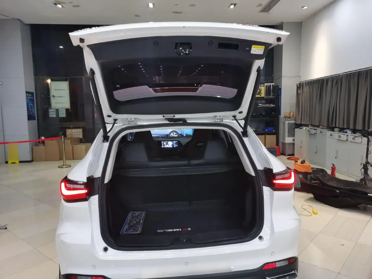 2021 ChangAn Oshan X5 1.5T 180HP L4 7DCT,autocango,china used car exporter,china ev exporter,chinese used car exporter,chinese used ev exporter