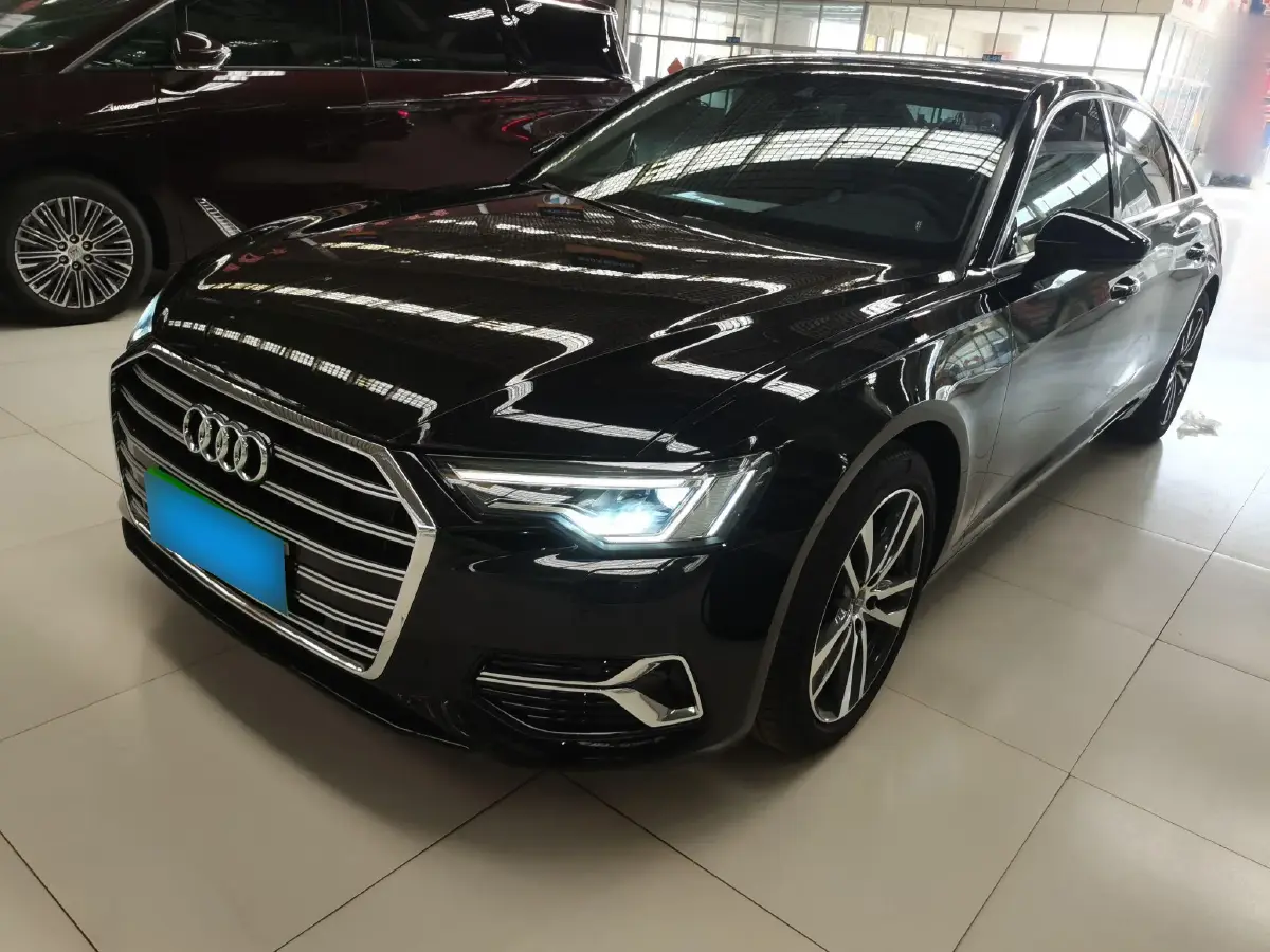 2023 Audi A6L 2.0T 190HP L4 7DCT