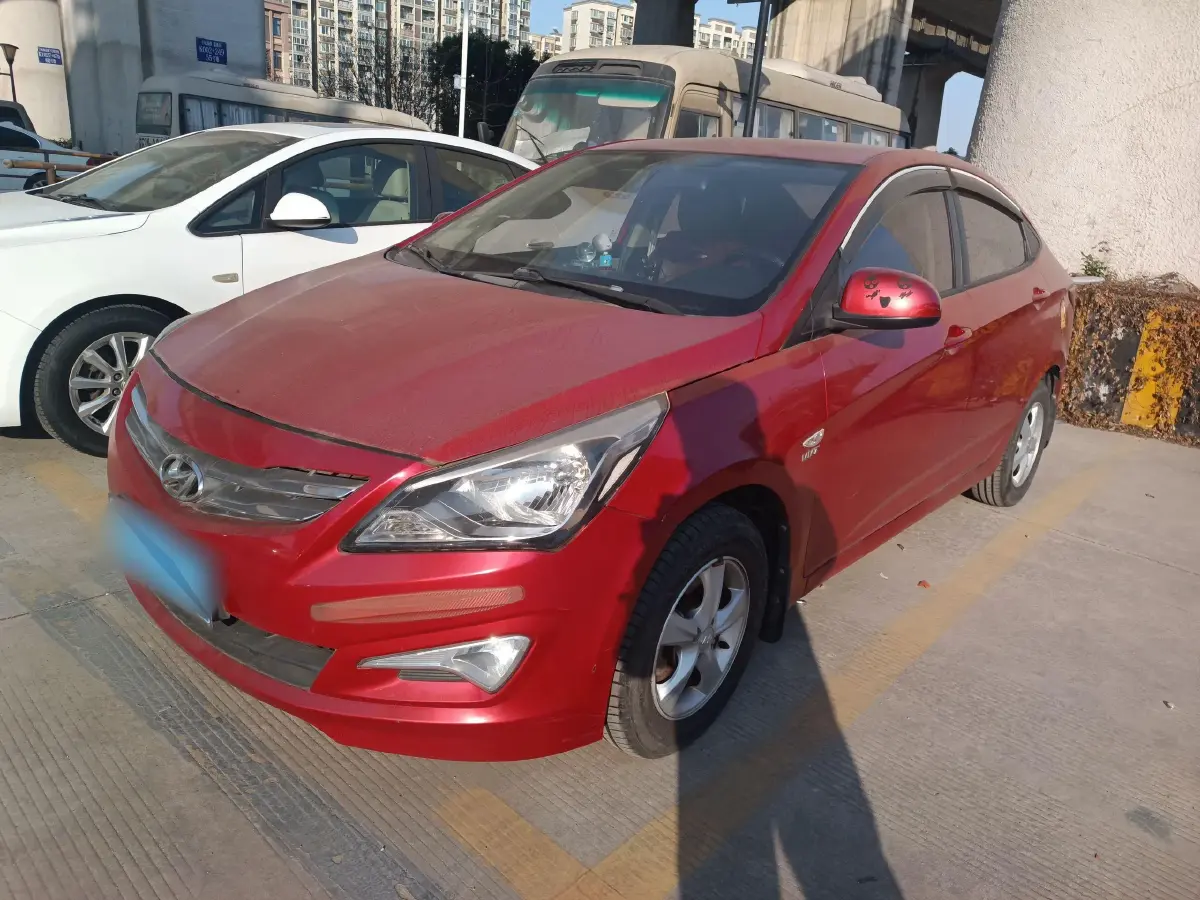 2014 Hyundai Reina 1.4L 107HP L4 4AT