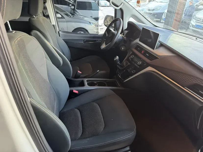 2022 JAC Refine M3 1.8L 133HP L4 5MT,autocango,china used car exporter,china ev exporter,chinese used car exporter,chinese used ev exporter