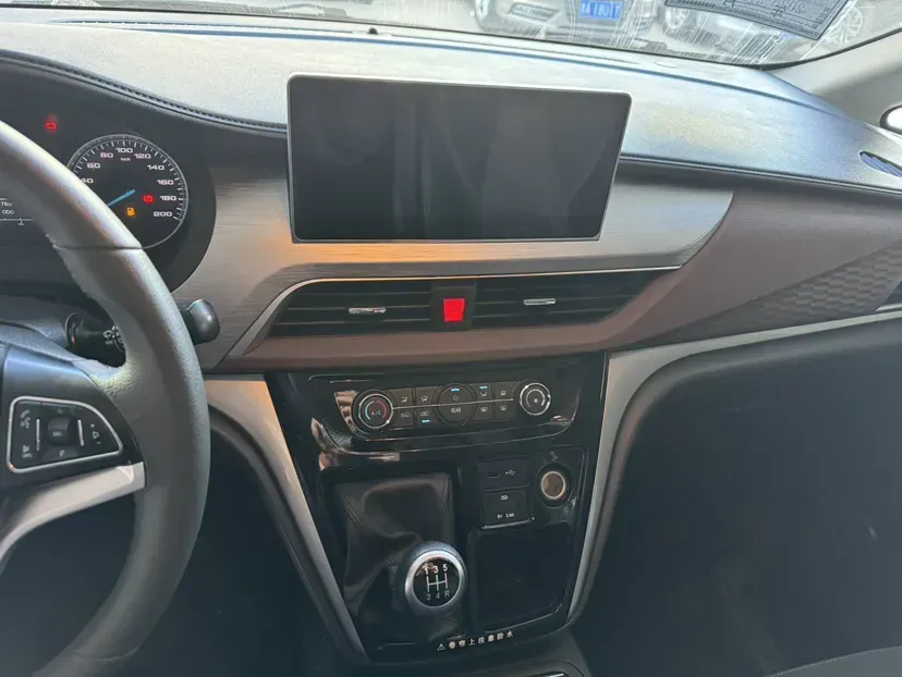 2022 JAC Refine M3 1.8L 133HP L4 5MT,autocango,china used car exporter,china ev exporter,chinese used car exporter,chinese used ev exporter