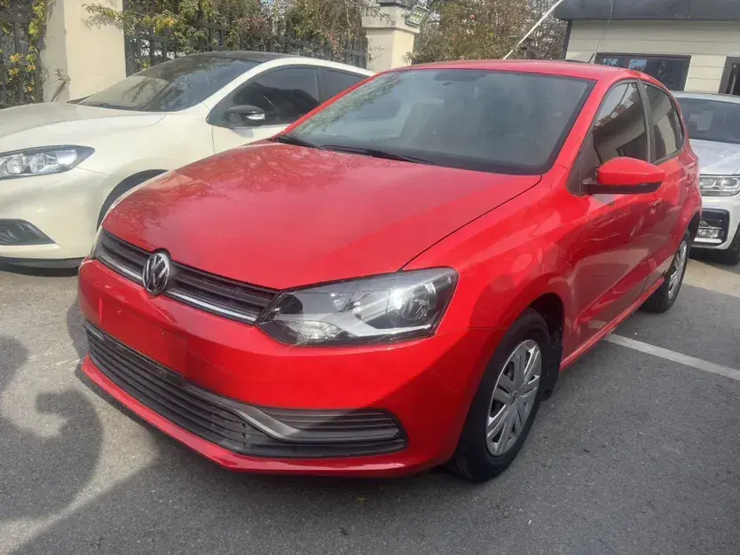 2016 Volkswagen Polo 1.4L 90HP L4 6AT
