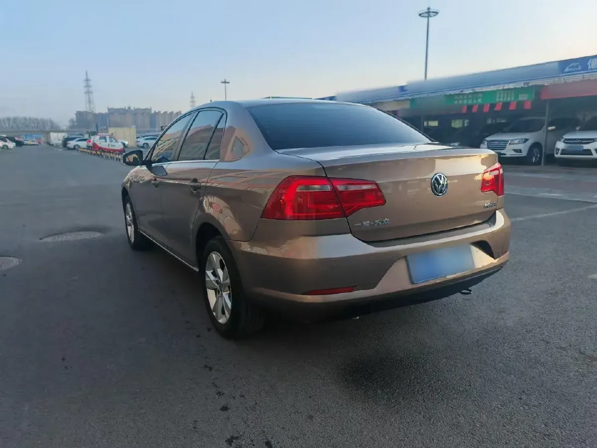 2015 Volkswagen Bora 1.6L 105HP L4 5MT,autocango,china used car exporter,china ev exporter,chinese used car exporter,chinese used ev exporter