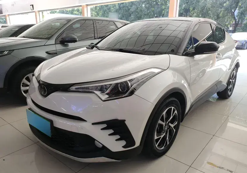2020 Toyota C-HR 2.0L 171HP L4 CVT