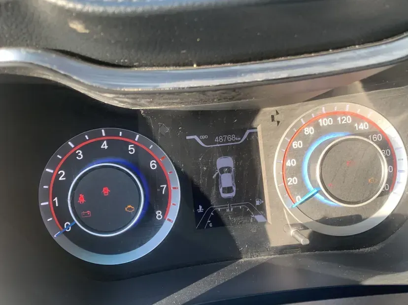 2017 HaiMa Family 1.6L 125HP L4 6MT,autocango,china used car exporter,china ev exporter,chinese used car exporter,chinese used ev exporter