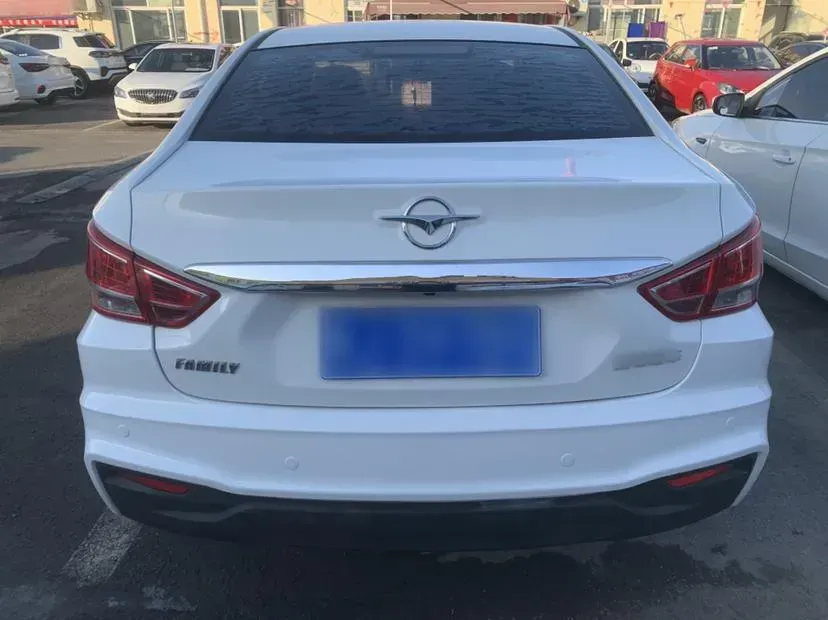 2017 HaiMa Family 1.6L 125HP L4 6MT,autocango,china used car exporter,china ev exporter,chinese used car exporter,chinese used ev exporter
