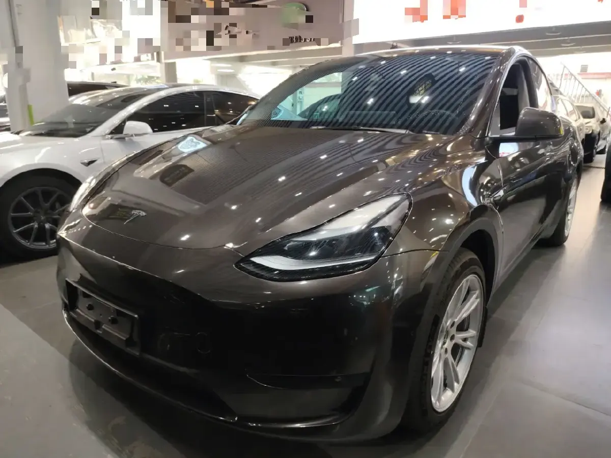 2022 Tesla Model Y BEV 60KWH