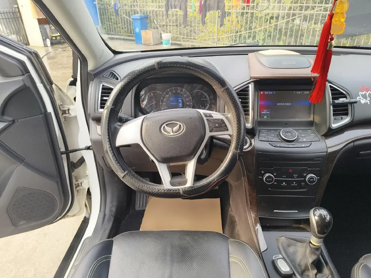 2016 BAIC Hyosow S6 1.5T 150HP L4 6MT,autocango,china used car exporter,china ev exporter,chinese used car exporter,chinese used ev exporter