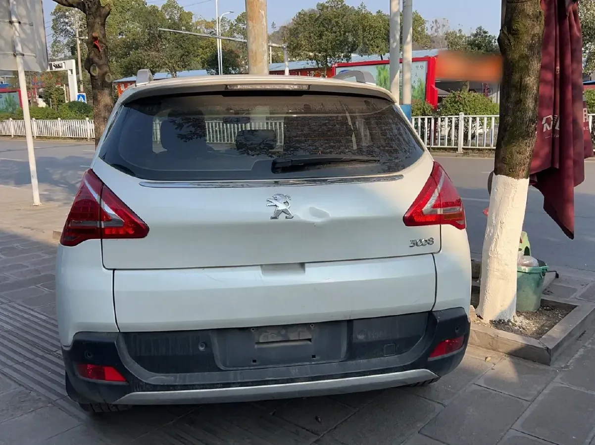 2015 Peugeot 3008 2.0L 147HP L4 5MT,autocango,china used car exporter,china ev exporter,chinese used car exporter,chinese used ev exporter